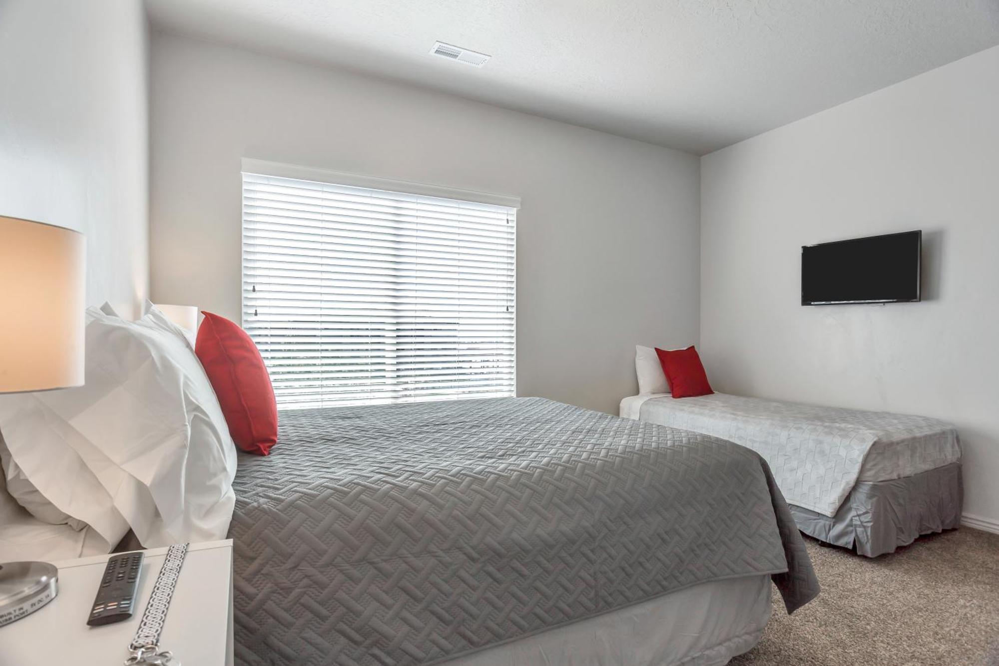 Spacious & New Guesthouse In Orem/Provo חדר תמונה